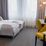 Chrobrego9 Hotel 3*