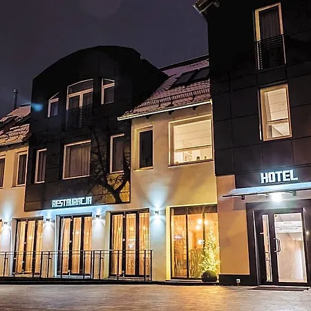 Hotel Chrobrego9 3*