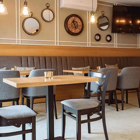 Chrobrego9 Ξενοδοχείο